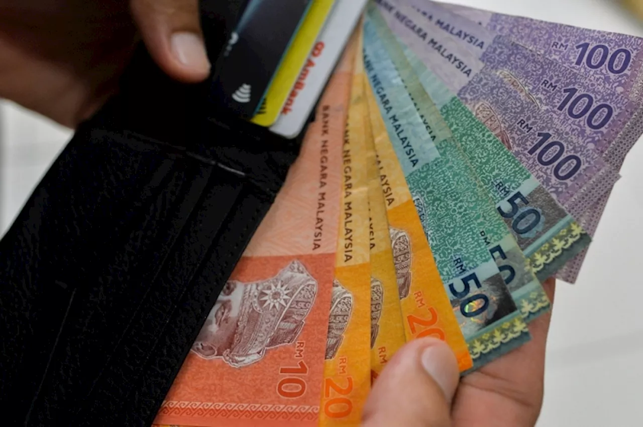 Ringgit Opens Weaker Against US Dollar on Higher US Inflation Data