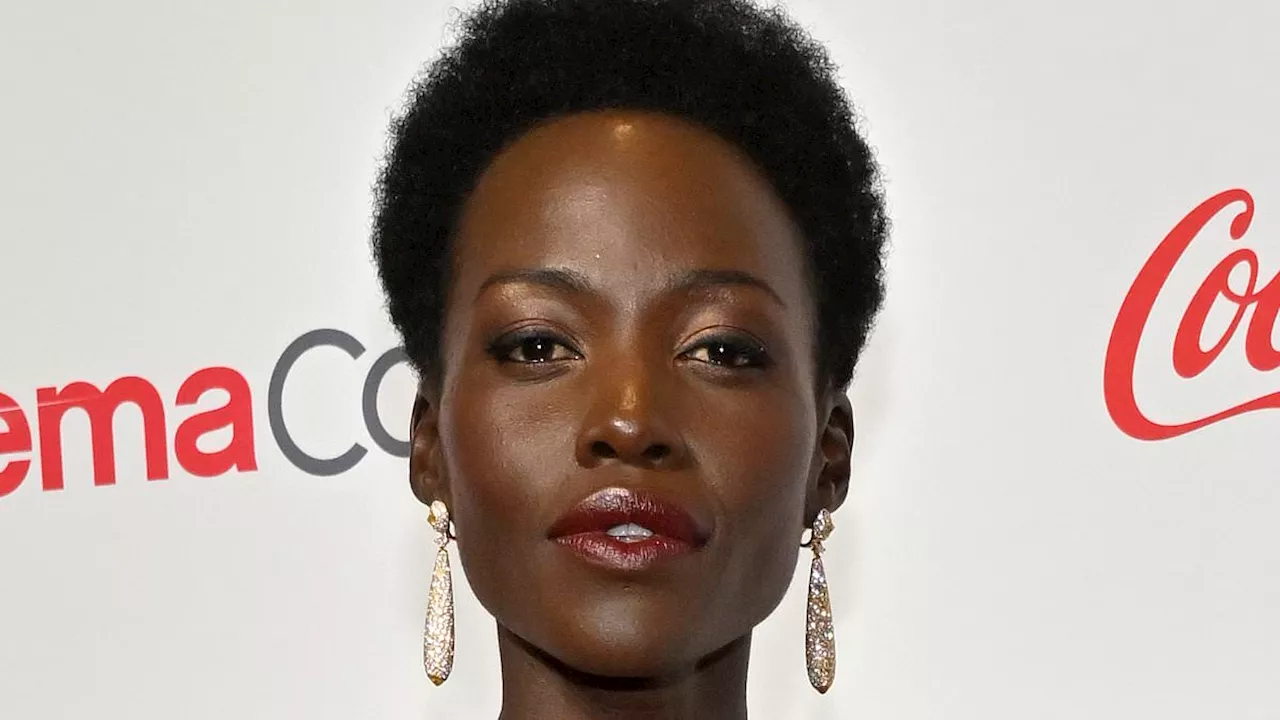 Tvshowbiz: Lupita Nyong'o looks phenomenal in a glitzy gold gown as she ...