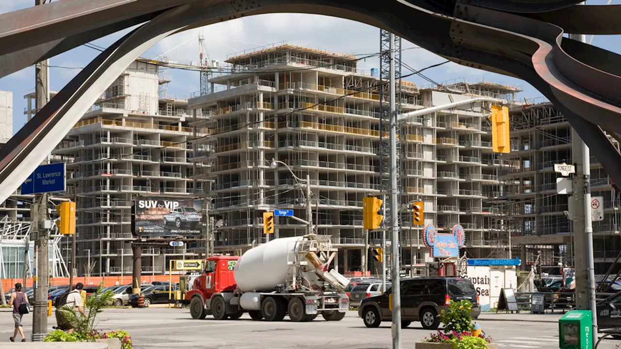 Ontario bill aims to speed up stalled housing developments, boost student housing