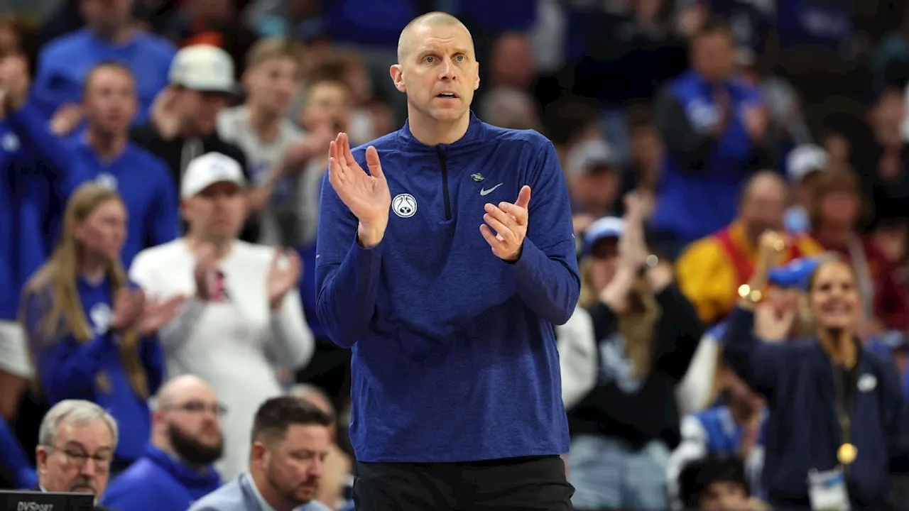 Sources -- Kentucky targeting BYU's Mark Pope as head coach