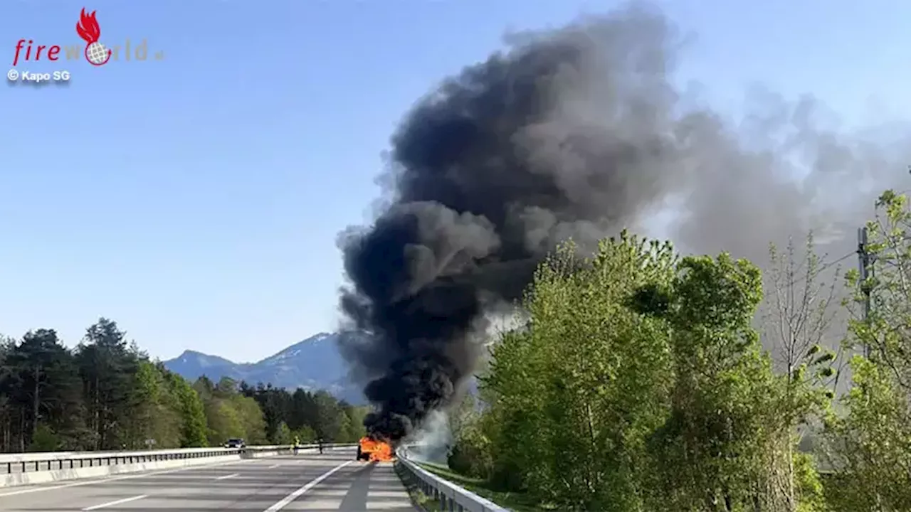 Autobrand auf der A13 nahe Sargans