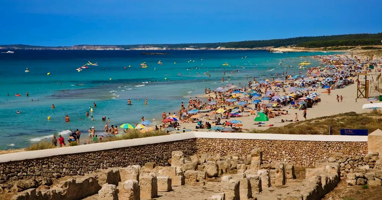 British Tourist Drowns at Son Bou Beach in Menorca