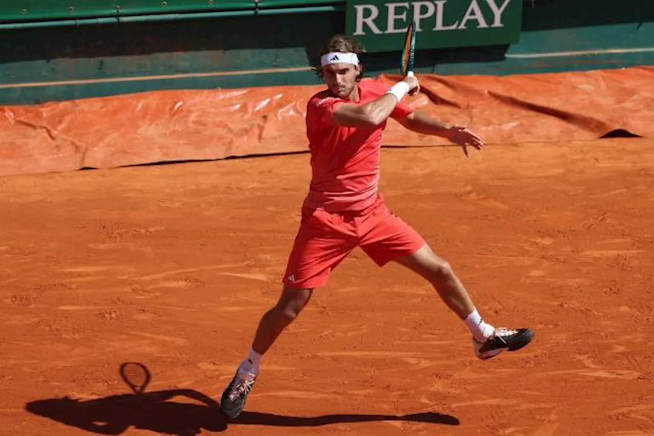 Stefanos Tsitsipas écarte Karen Khachanov et rejoint les demi-finales à Monte-Carlo