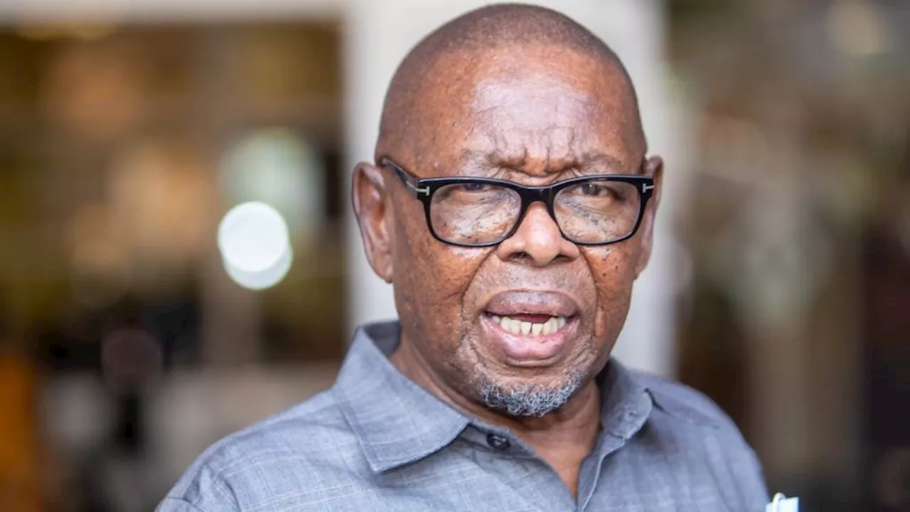 Higher Education Minister Blade Nzimande dissolves NSFAS board