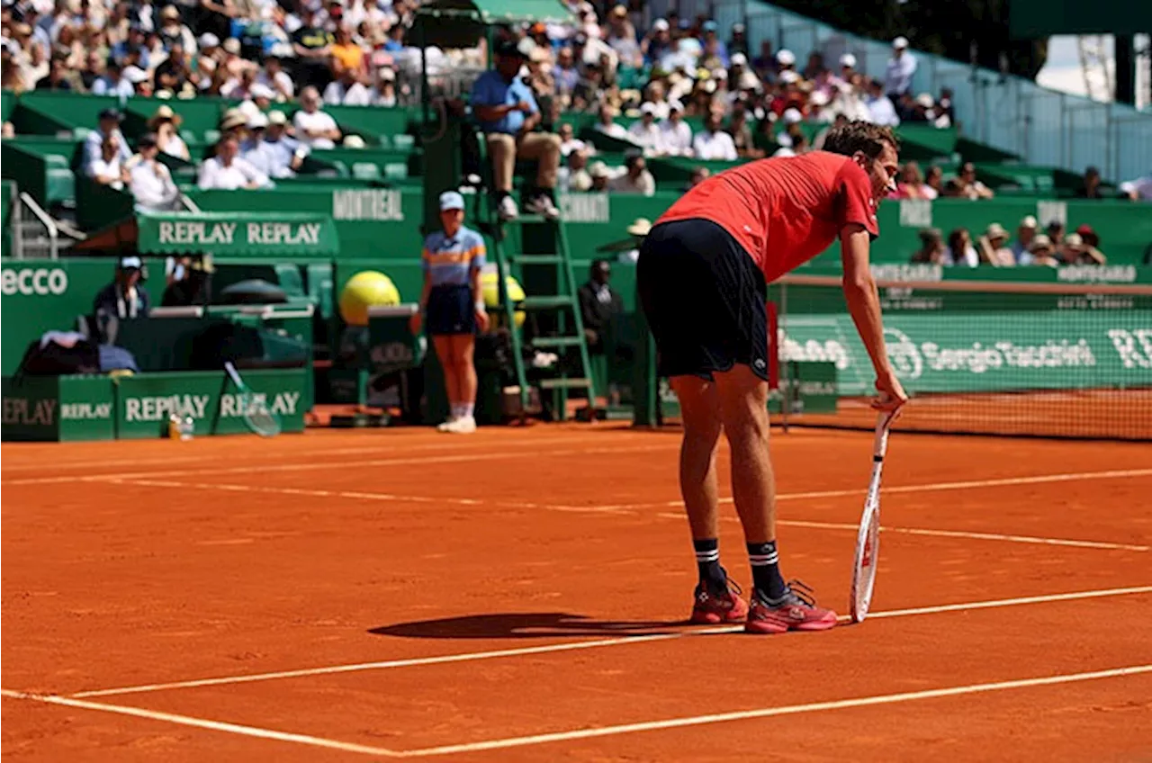 Medvedev again rages at umpire as Djokovic, Sinner reach Monte Carlo quarter-finals