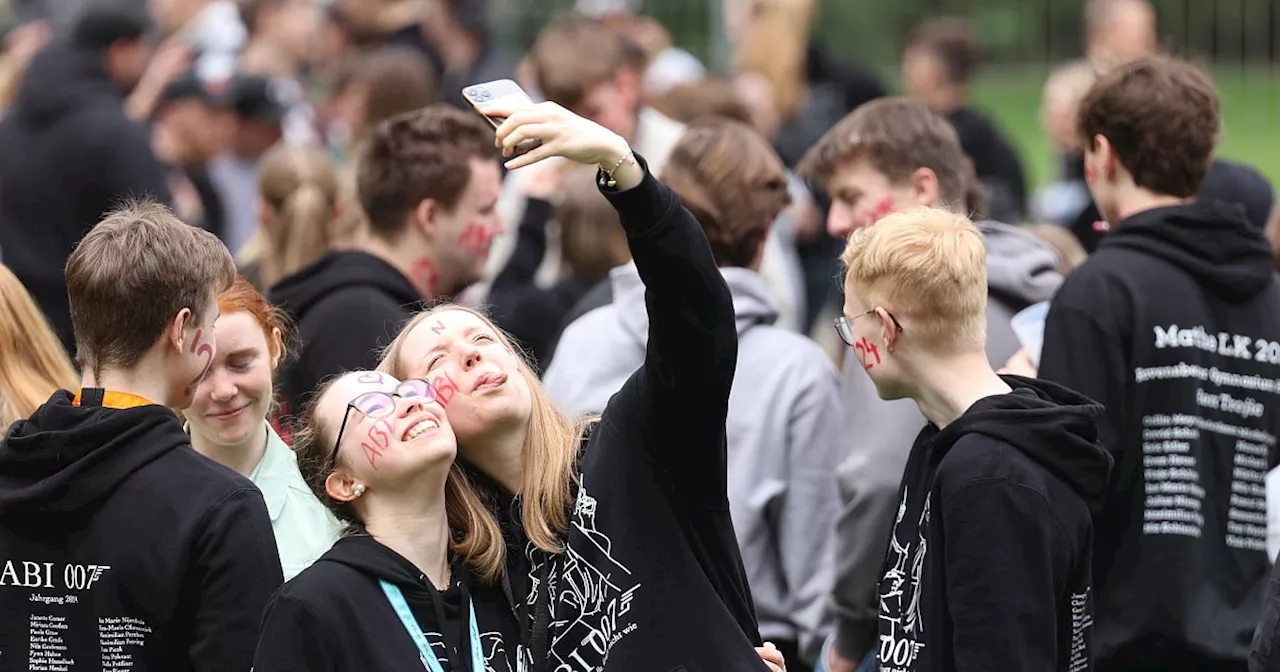 Herforder Abiturienten lassen es beim „Parksaufen“ krachen