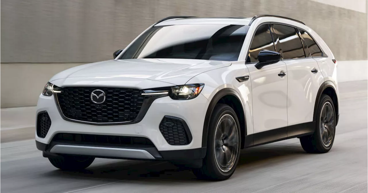 – two-row SUV with 3.3L inline-six petrol mild-hybrid and 2.5L NA petrol plug-in hybrid