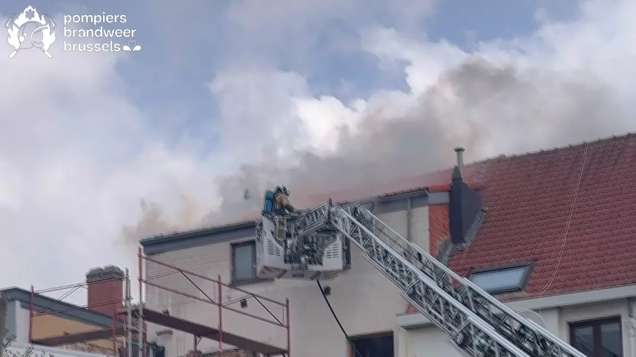 Incendie dans une maison à Etterbeek: la maison complétement ravagée