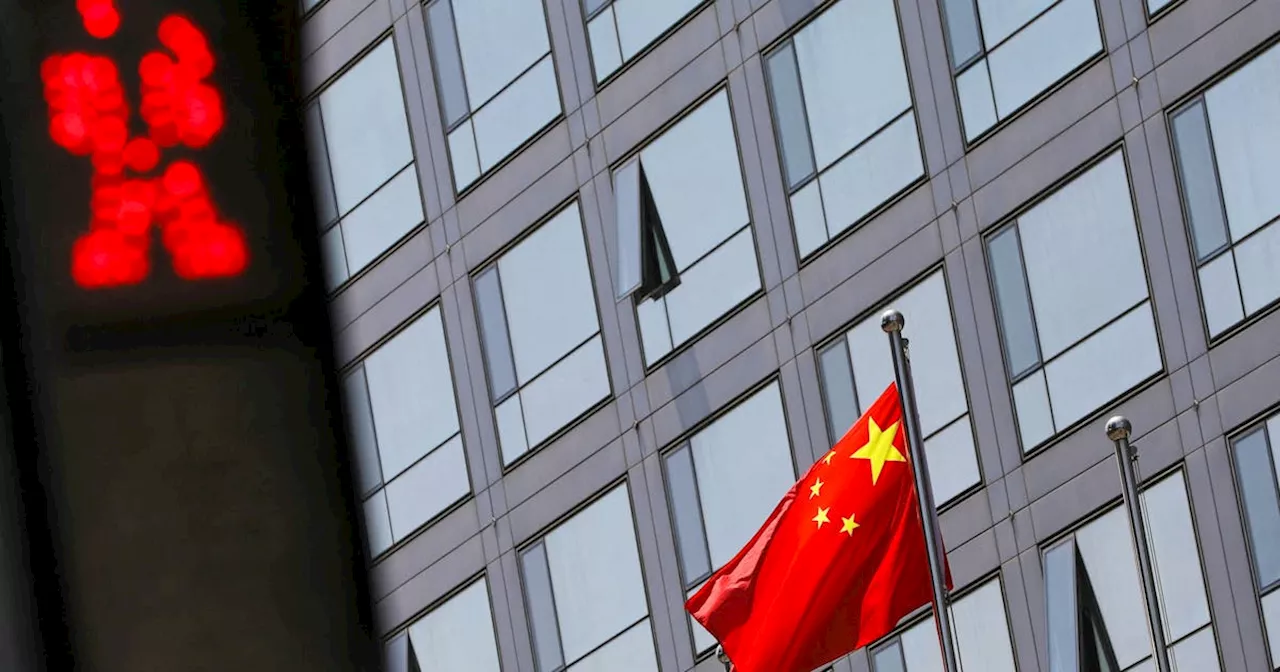 China strengthens stock market trading, listing regulations