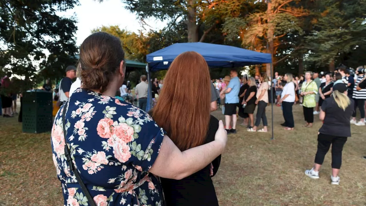 'Women are living on eggshells': Ballarat gathers against gender-based 'crisis'