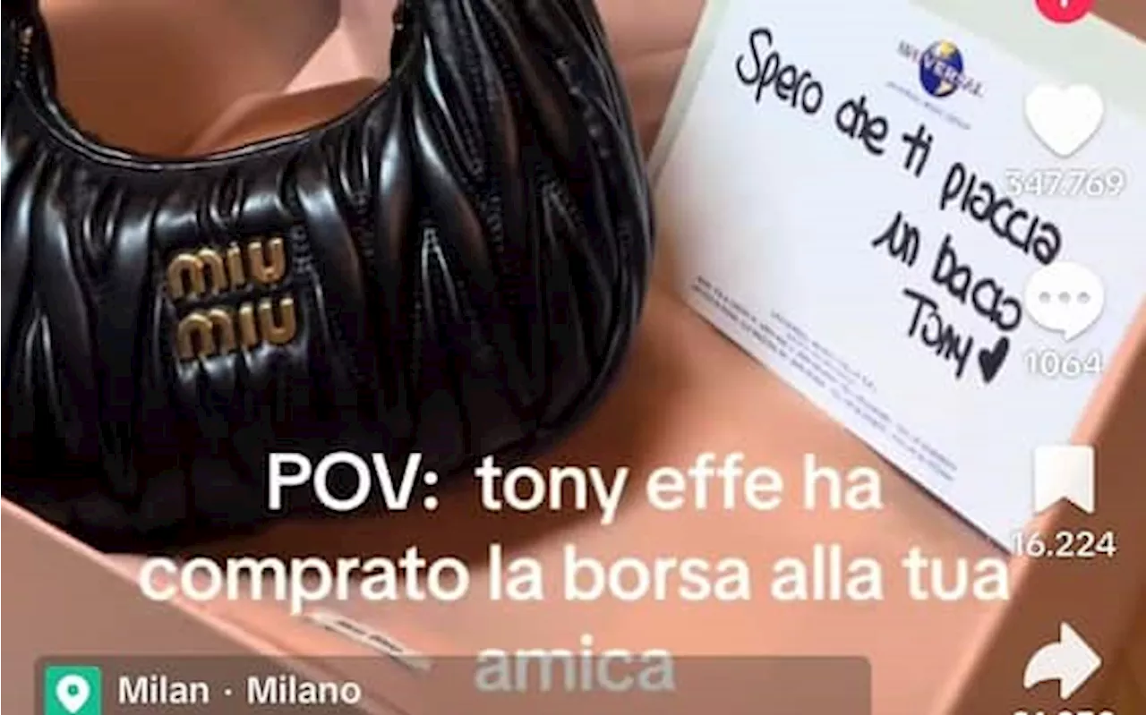Tony Effe regala una borsa Miu Miu alla sua follower più veloce