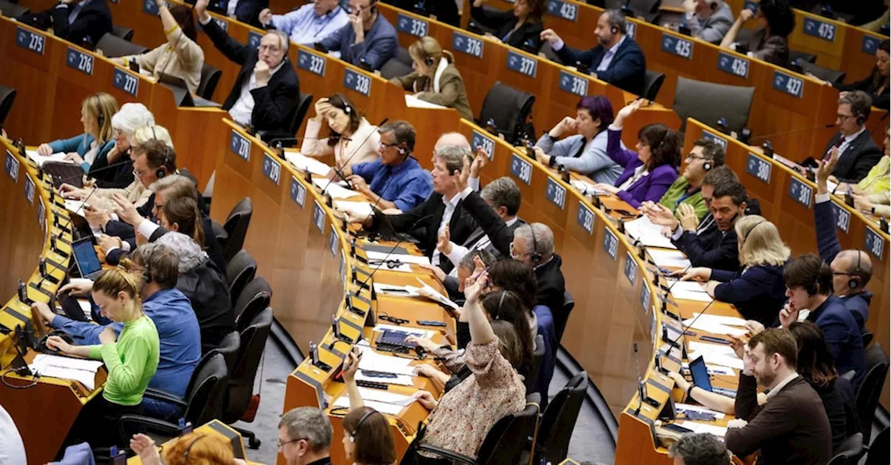 Parlamento Ue: «Aborto tra i diritti fondamentali»