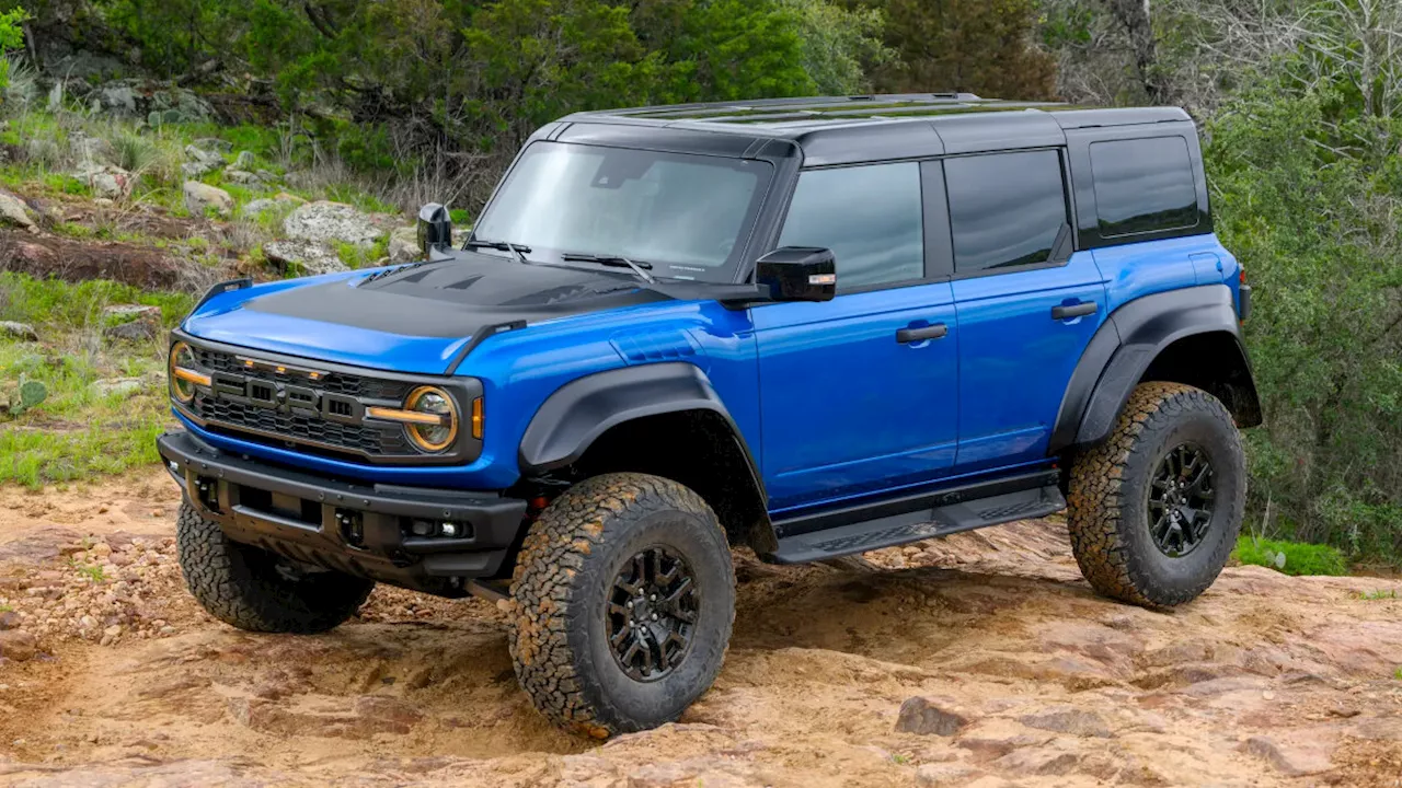 Ford, bring in the Bronco Raptor, too, so we can get it in this Black Appearance Package