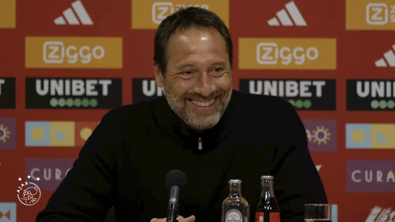 Van 't Schip grapt op persconferentie Ajax over geschorste Alex Kroes