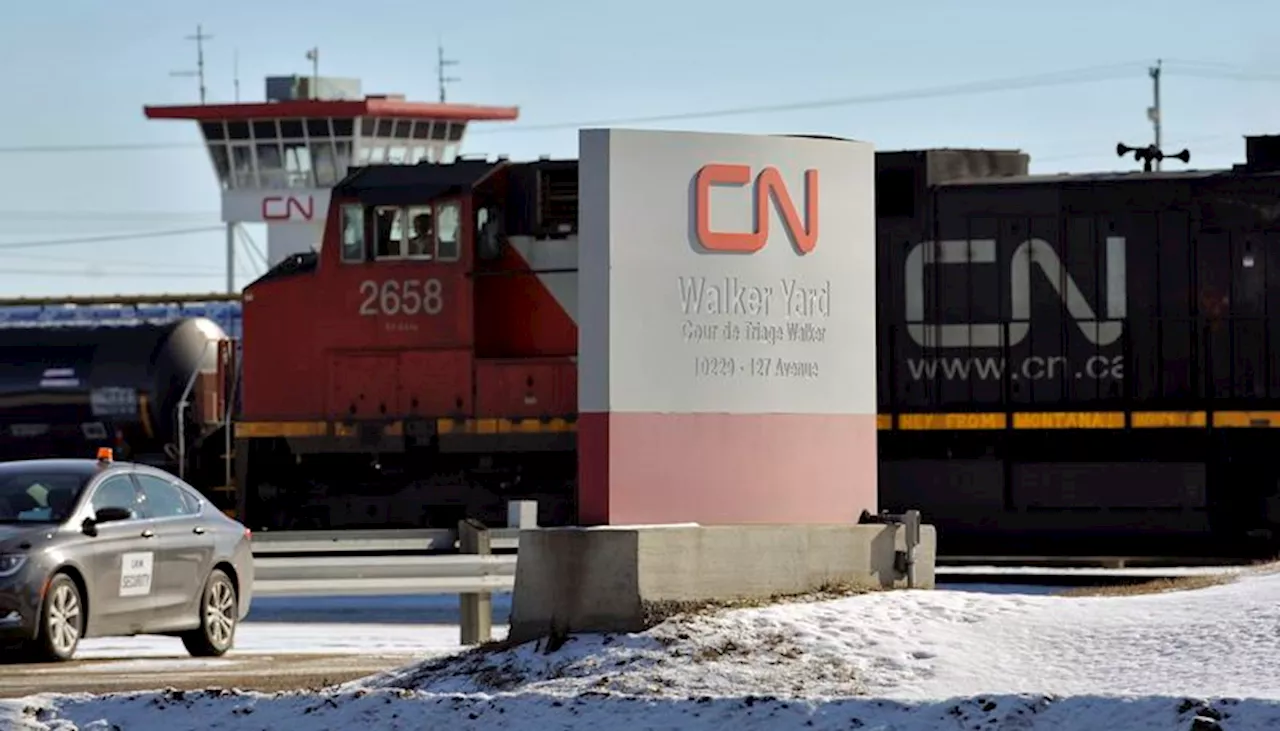 Canadian National Railway offers higher hourly pay, improved schedule in new offer to union