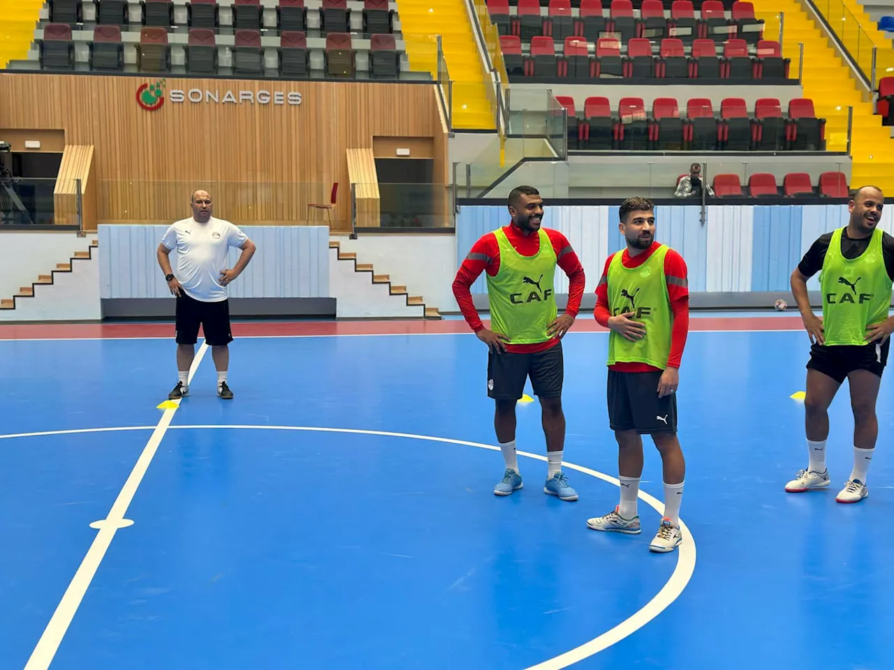 منتخب الصالات ينهى تدريبه الأخير قبل مواجهة ناميبيا فى كأس الأمم الأفريقية