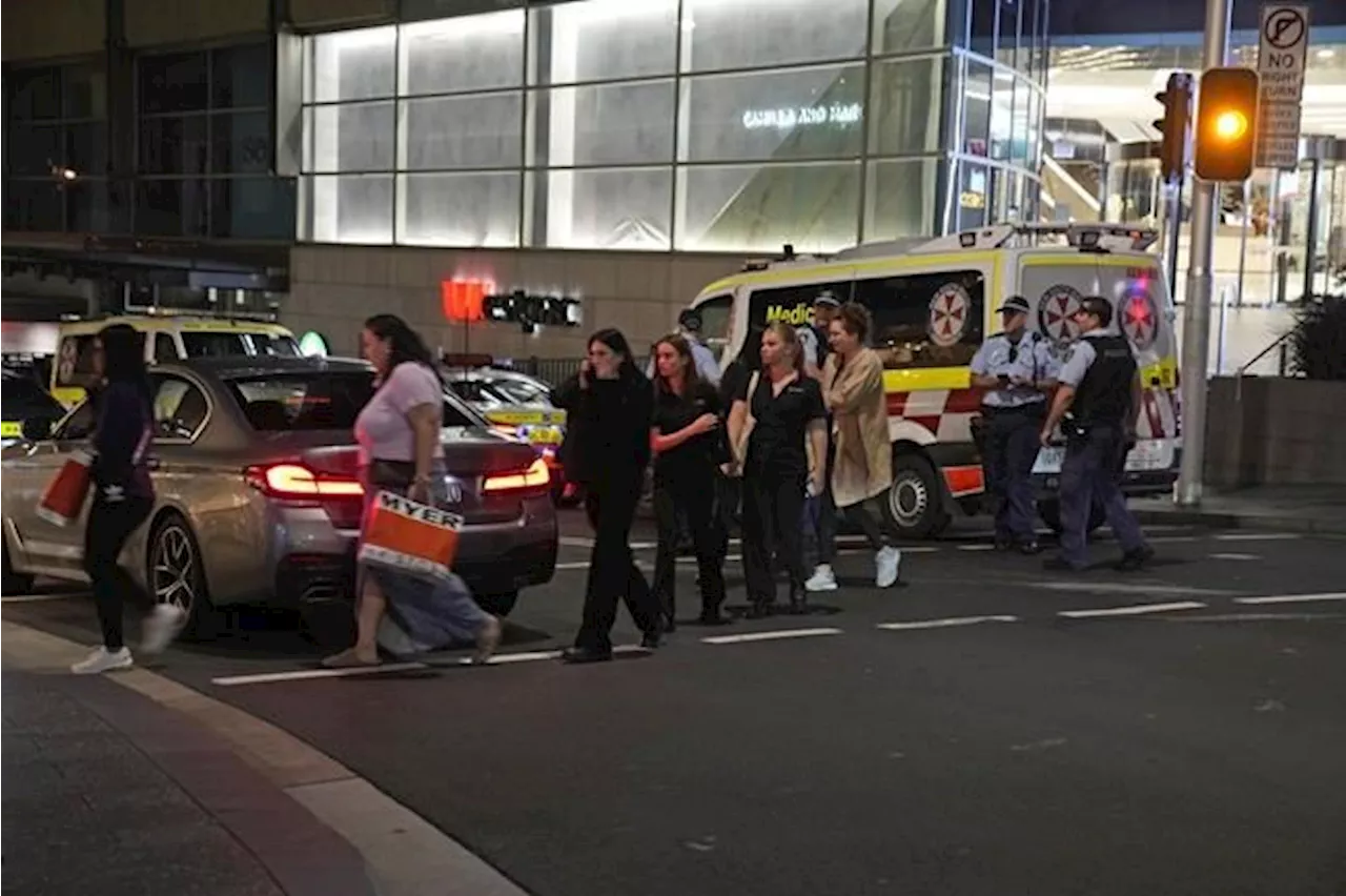 5 people and a suspect killed in a Sydney shopping center stabbing attack, police say