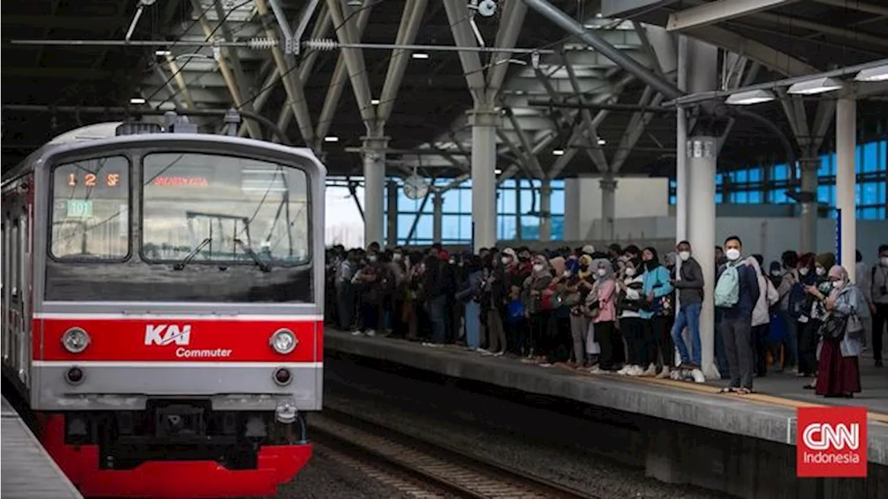 KRL Diduga Anjlok Pagi Ini di Antara Stasiun Kampung Bandan-Rajawali