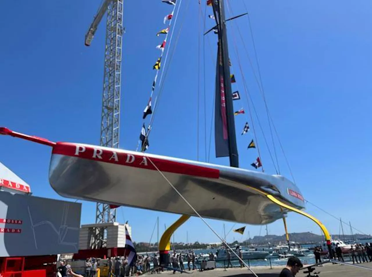 Varo di Luna Rossa: le foto a Cagliari