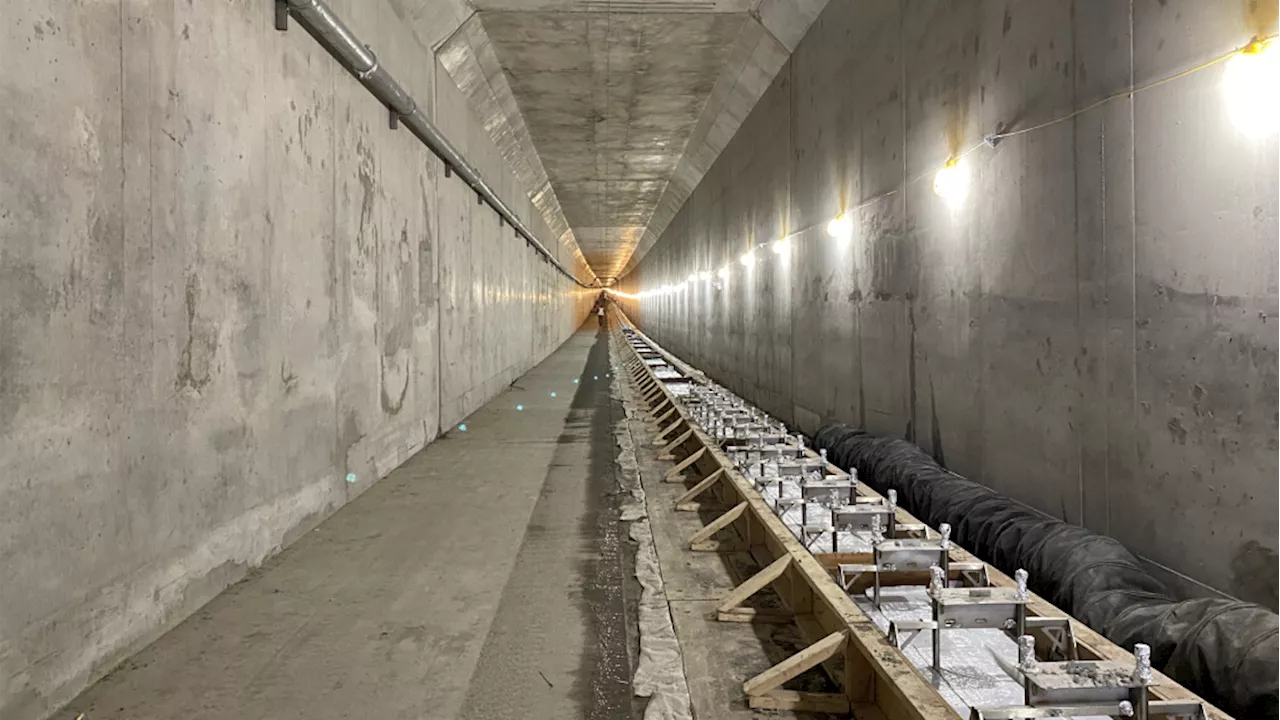 Ottawa's 3 km LRT tunnel in west-end near completion