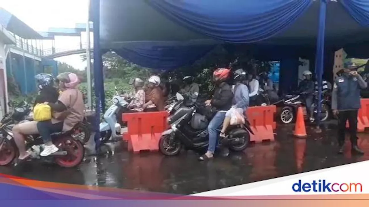 Hari Ini Puncak Arus Balik di Pelabuhan TAA, Antrean Pemotor Mengular