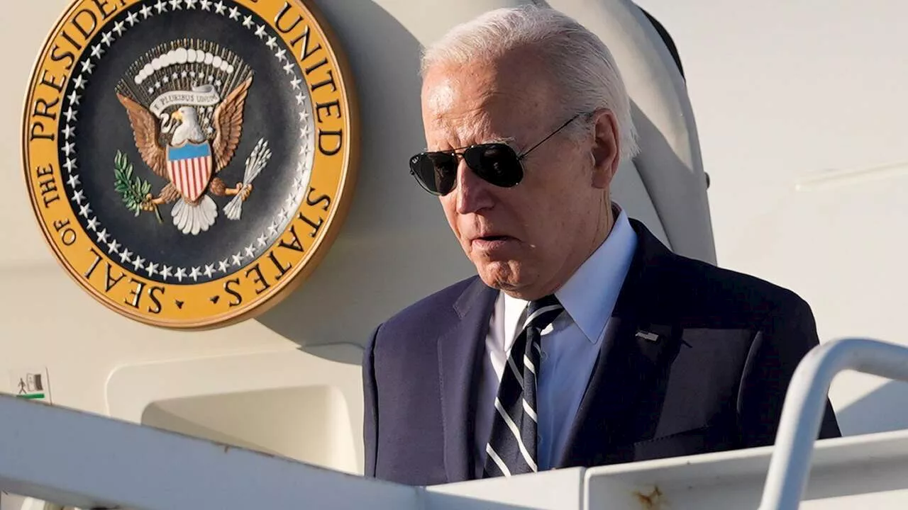 Joe Biden avbryter helgen – reser till Washington