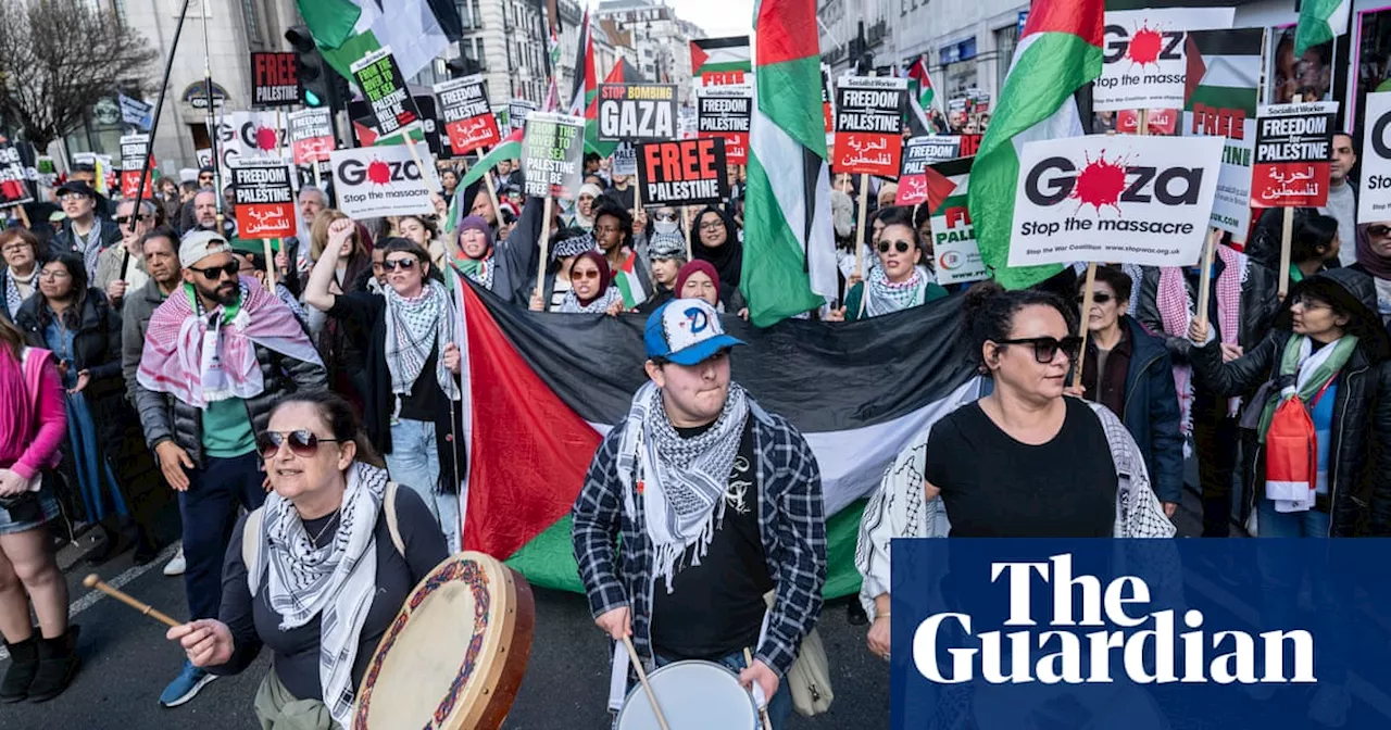 Thousands March in London for Ceasefire