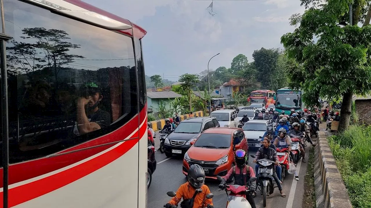 Penerapan ”One Way” untuk Lancarkan Arus Balik Jalur Selatan Jabar