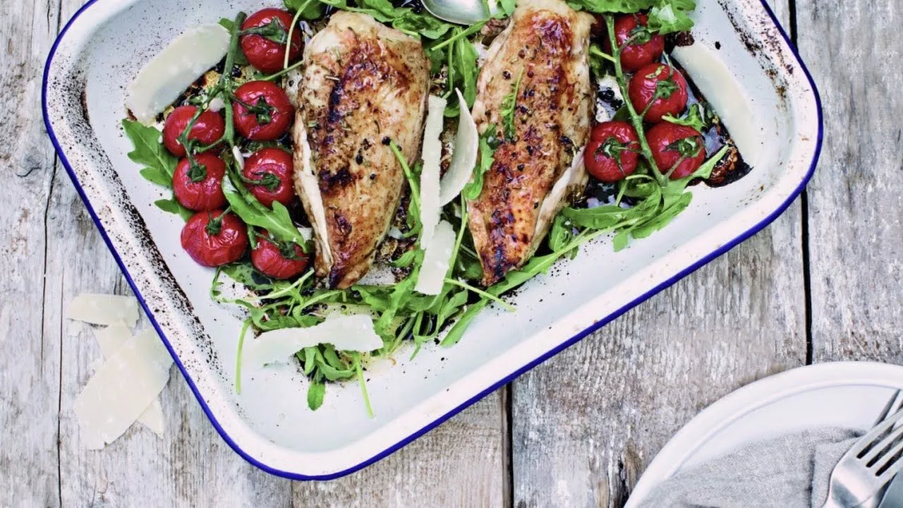 What to make this weekend: Balsamic roast chicken with rocket, roast tomatoes and Parmesan