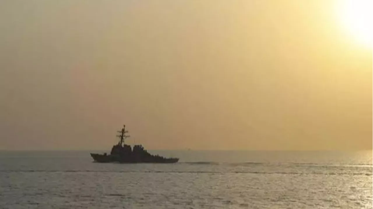 Irán intercepta un carguero vinculado a Israel en el golfo de Omán