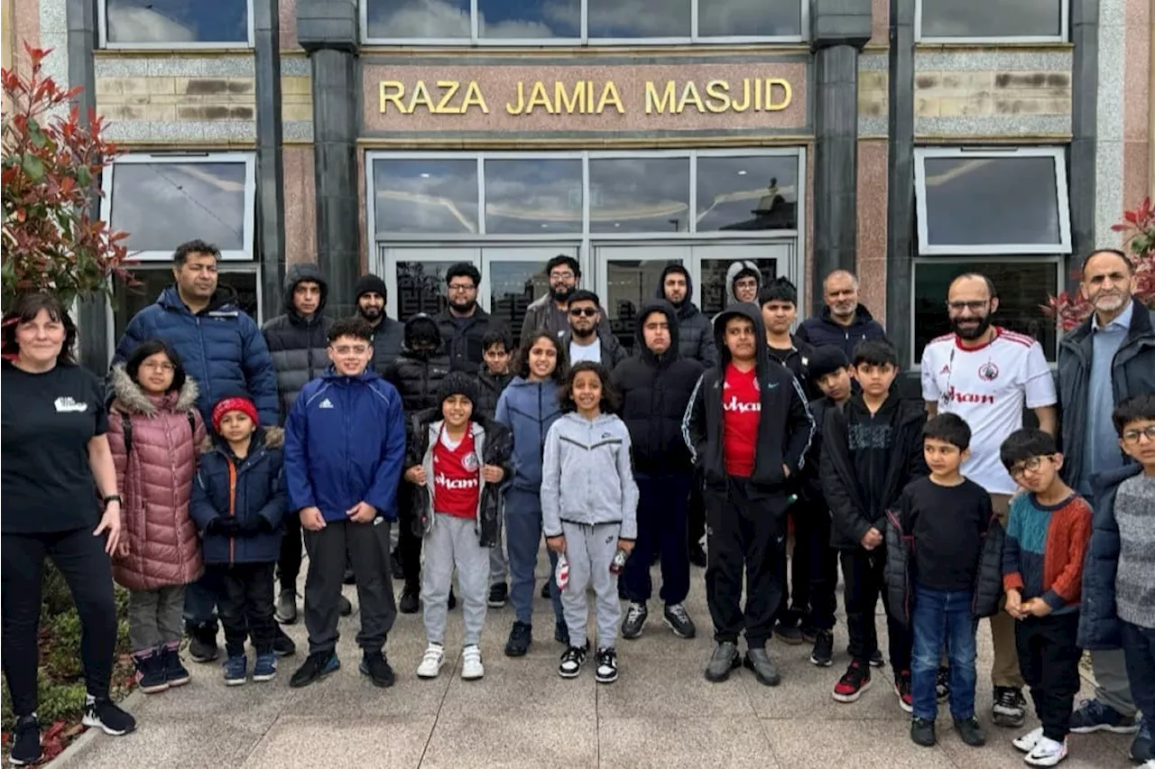 Accrington Stanley and Raza Jamia Masjid Collaborate to Take Children to Live Football