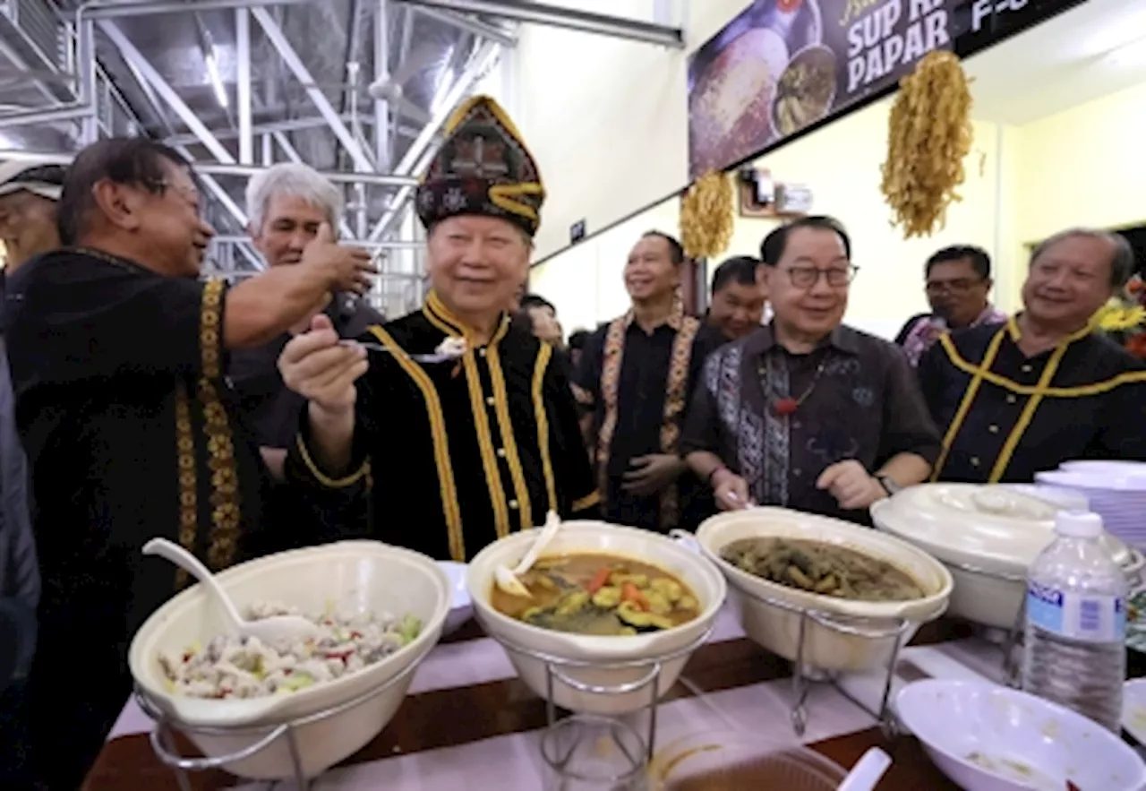 New tourism product Hongkod Avenue promotes Sabah crafts, food, says Pairin