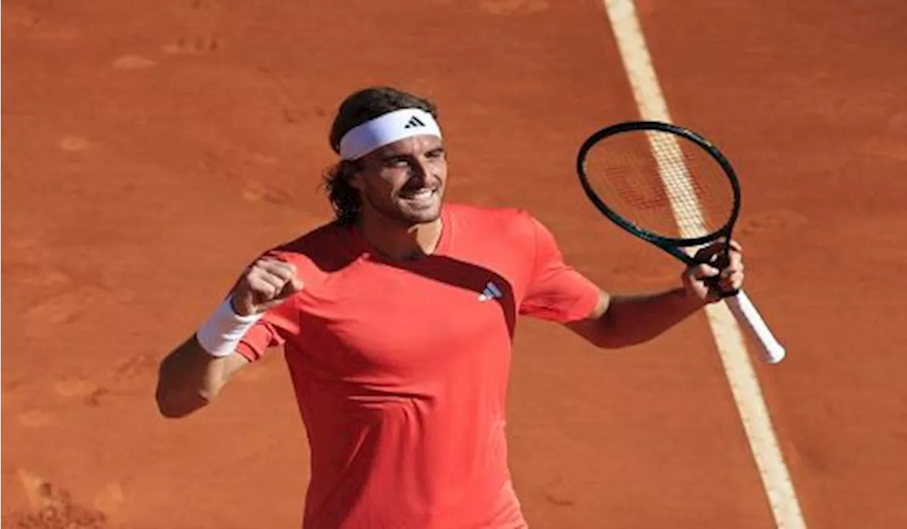 Tekuk Jannik Sinner, Stefanos Tsitsipas Melaju ke Final Monte Carlo Masters