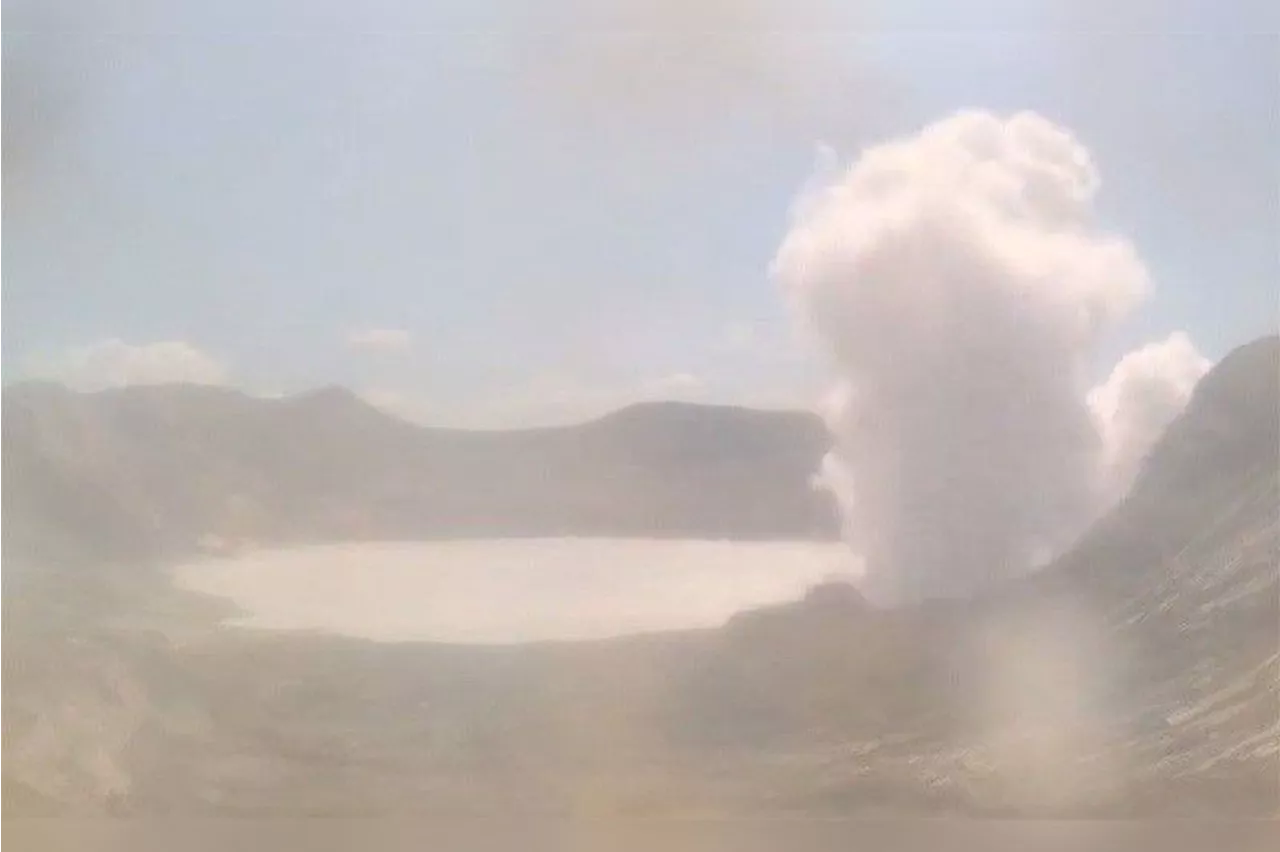 5 phreatic eruptions recorded in Taal