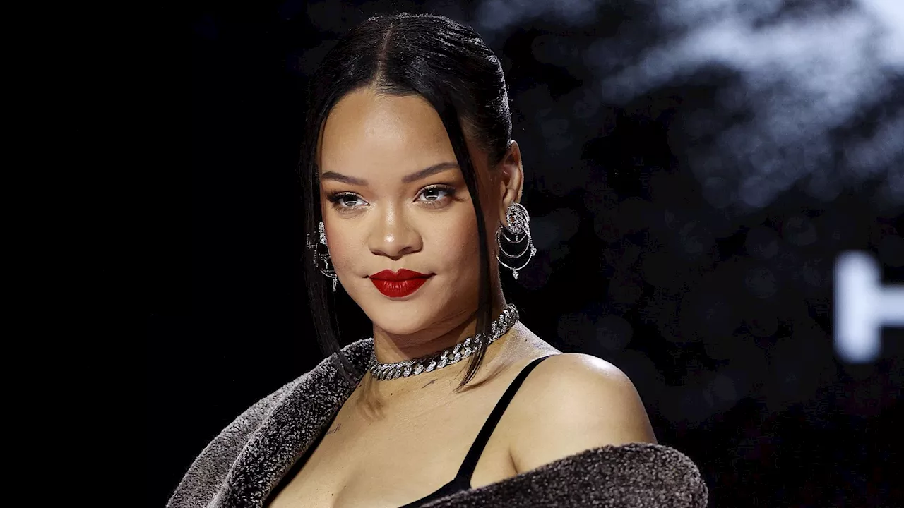 Rihanna provoziert mit Nonnen-Outfit auf Magazincover