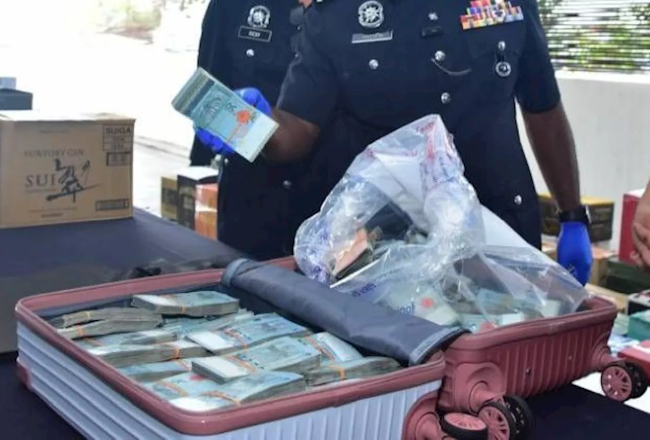 Mystery Owner of Suitcase Filled with RM500,000 in Cash Still Missing