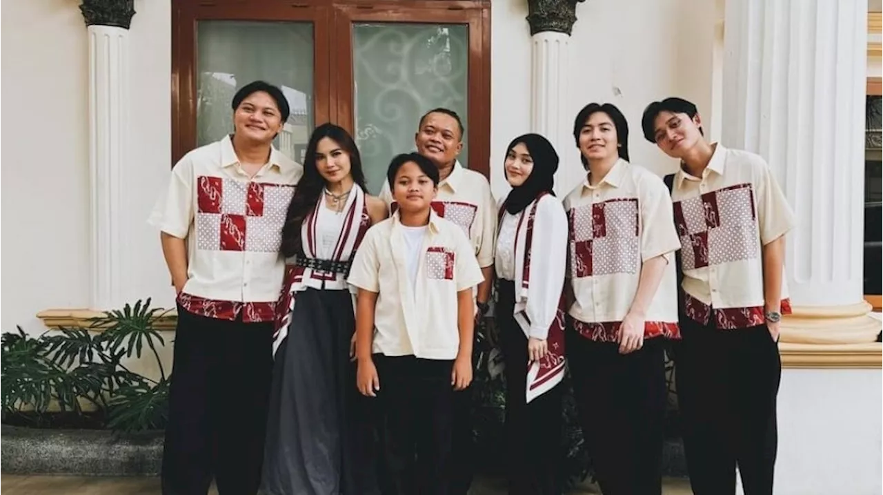 Lebaran Bareng Keluarga Rizky Febian, Style Mahalini Dikritik: Agak Sopan Dikit Kan Bisa?