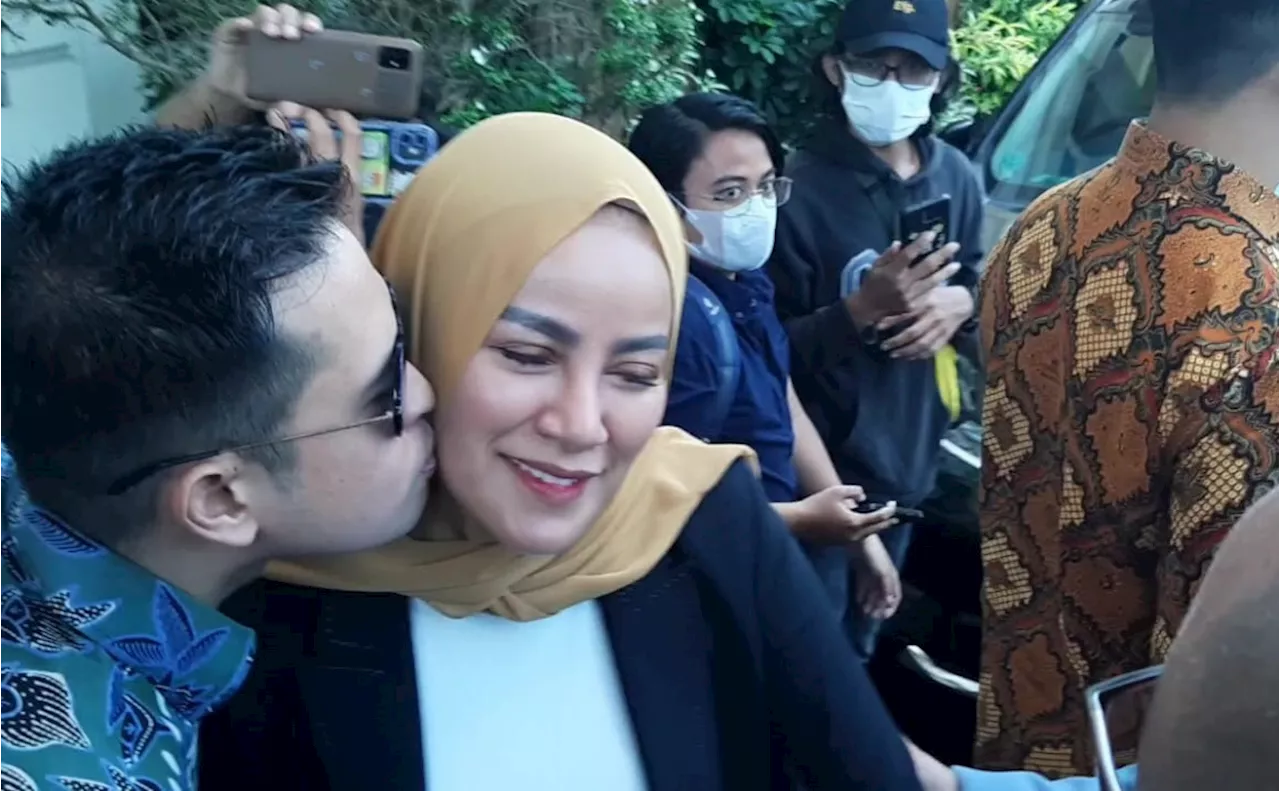 Olla Ramlan Menolak Dijodohkan Lagi dengan Mantan Suami