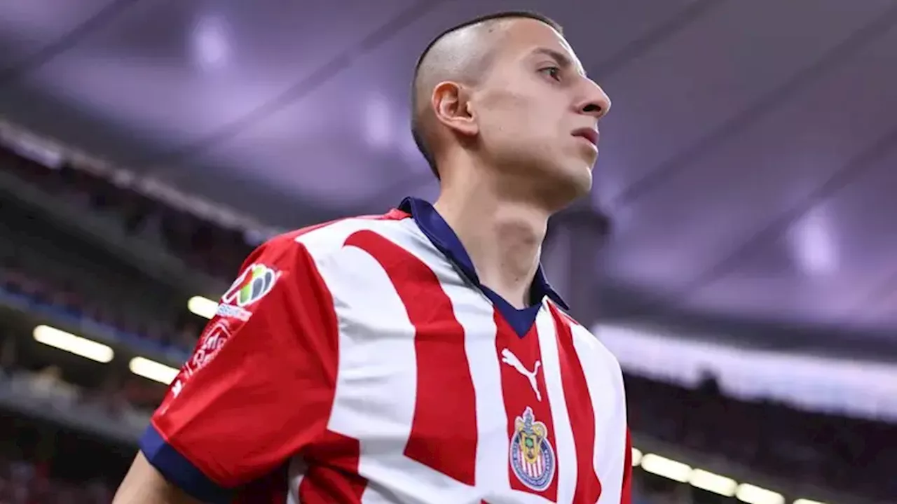 ‘Piojo’ Alvarado confiesa que no quería jugar en Chivas