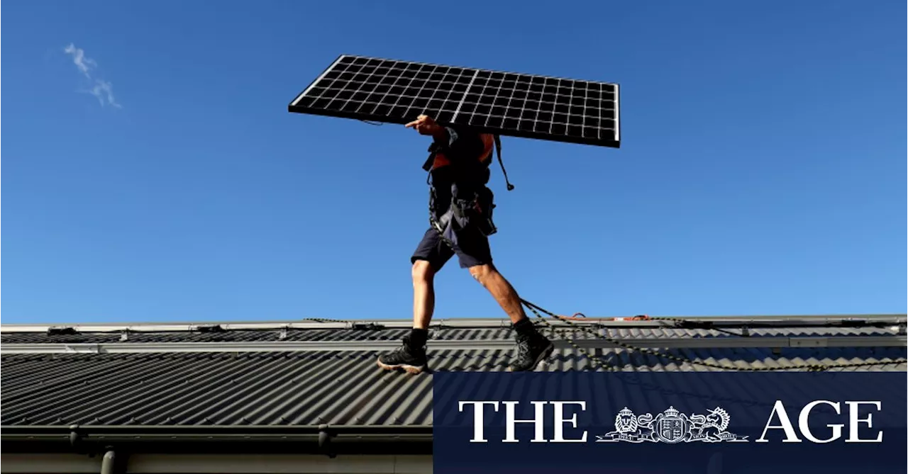 Australia Faces Growing Challenge of Solar Waste