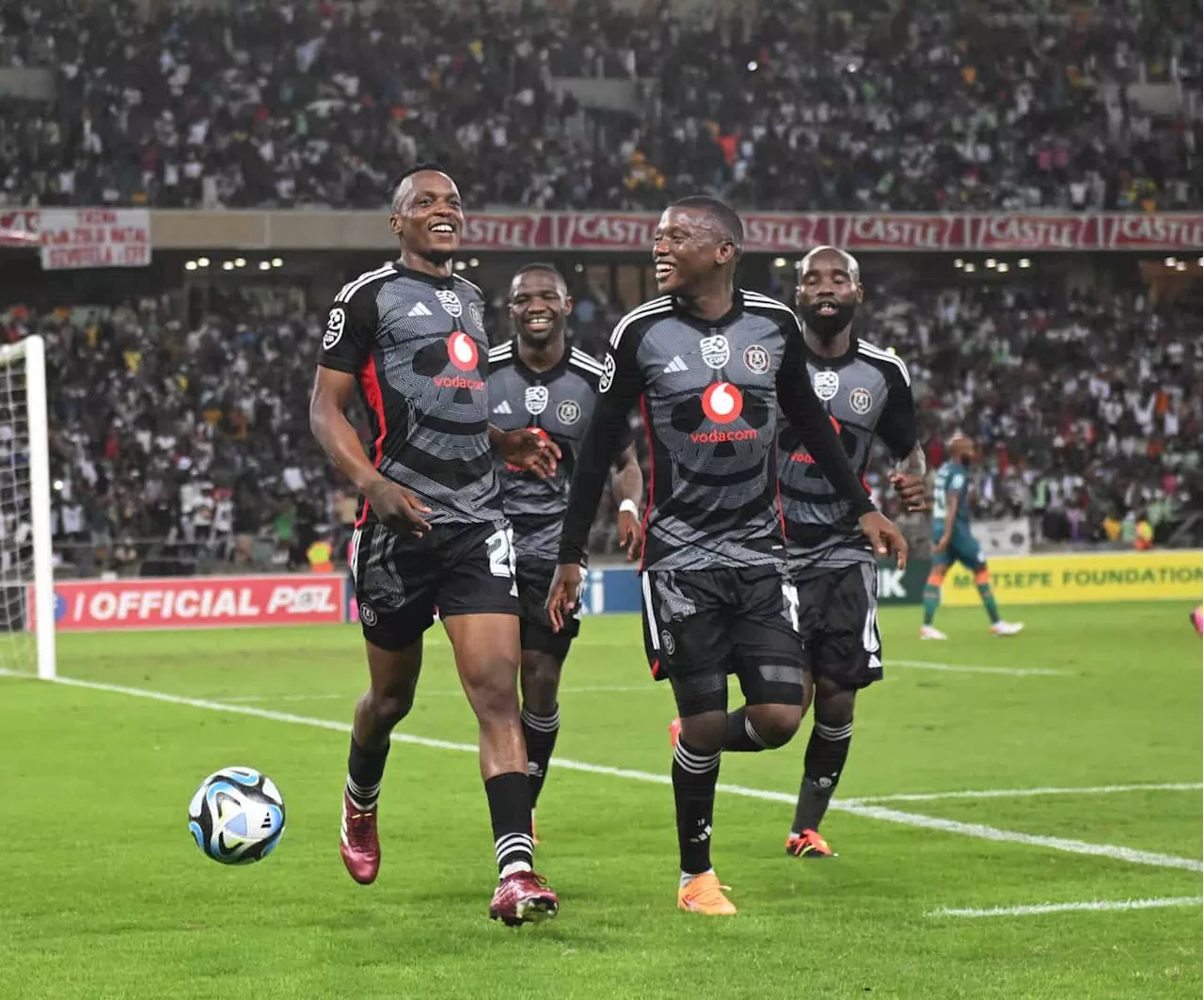 Dlamini and Maswanganyi net braces as Pirates beat AmaZulu to reach Cup semis