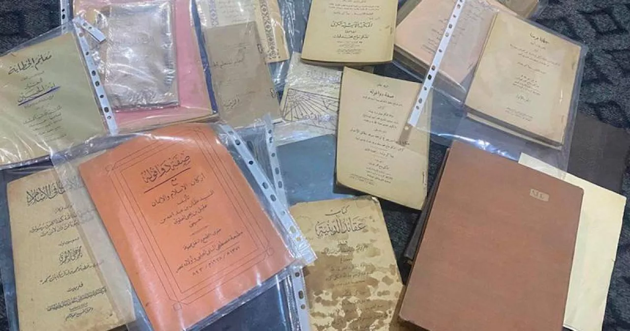 Malaysian Student Collects Rare Nusantara Books in Egypt