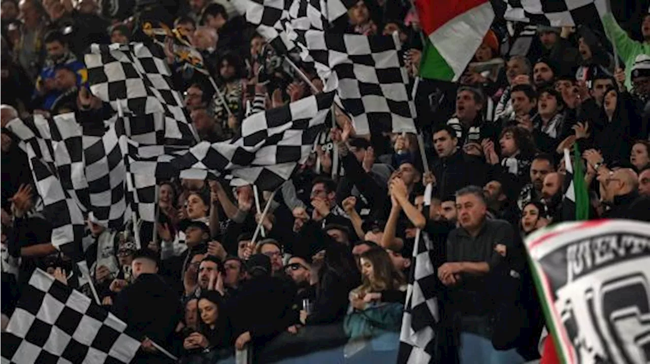 Blitz degli ultras della Juve a Superga: 'Torino siamo noi!'. Il club bianconero condanna