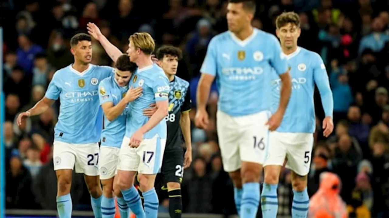 Bantai Luton, Manchester City Tendang Arsenal dari Puncak Klasemen Liga Inggris