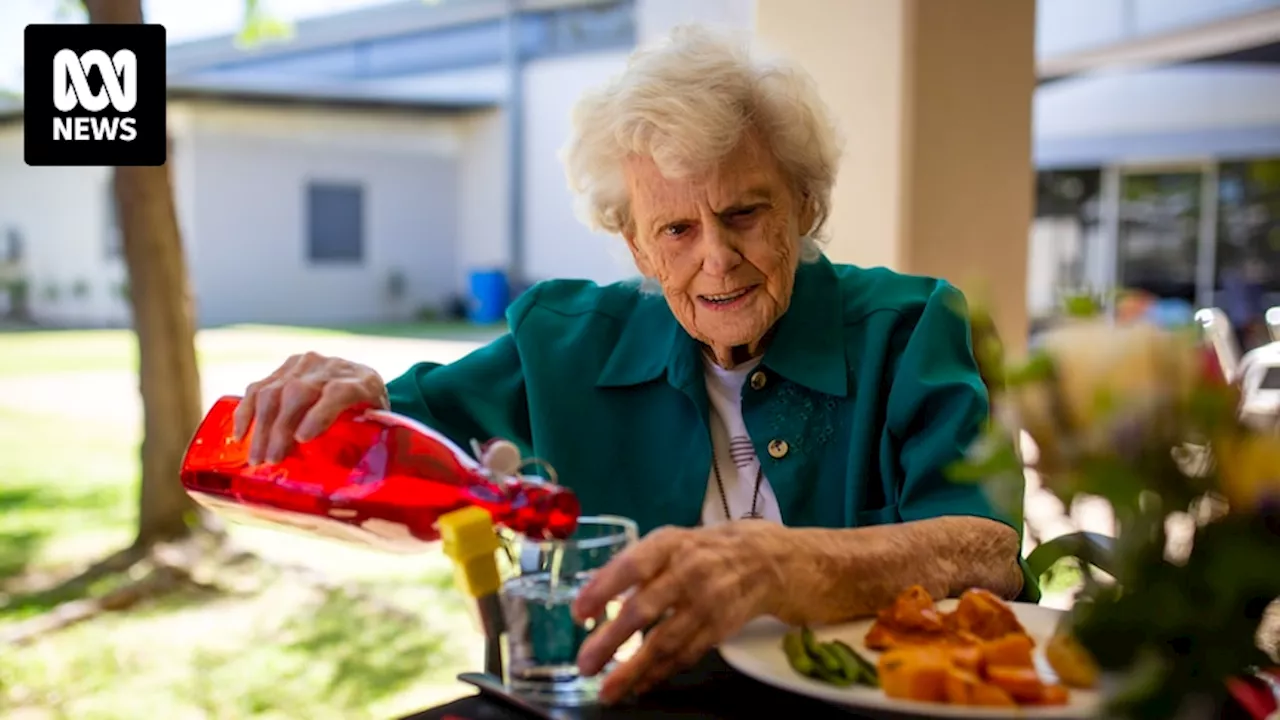 Perth skills workshop helping blind, low vision diners eat at restaurants with confidence