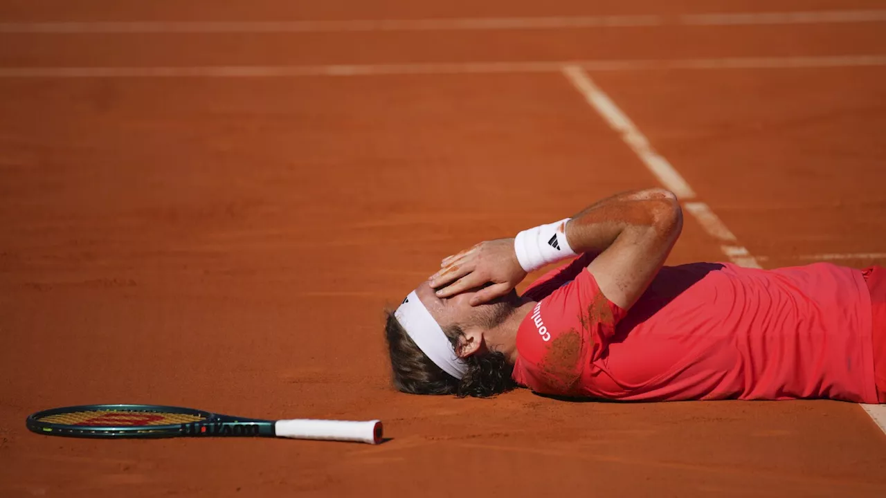 Tsitsipas sweeps aside Ruud to win Monte Carlo Masters for the third time, and then weeps