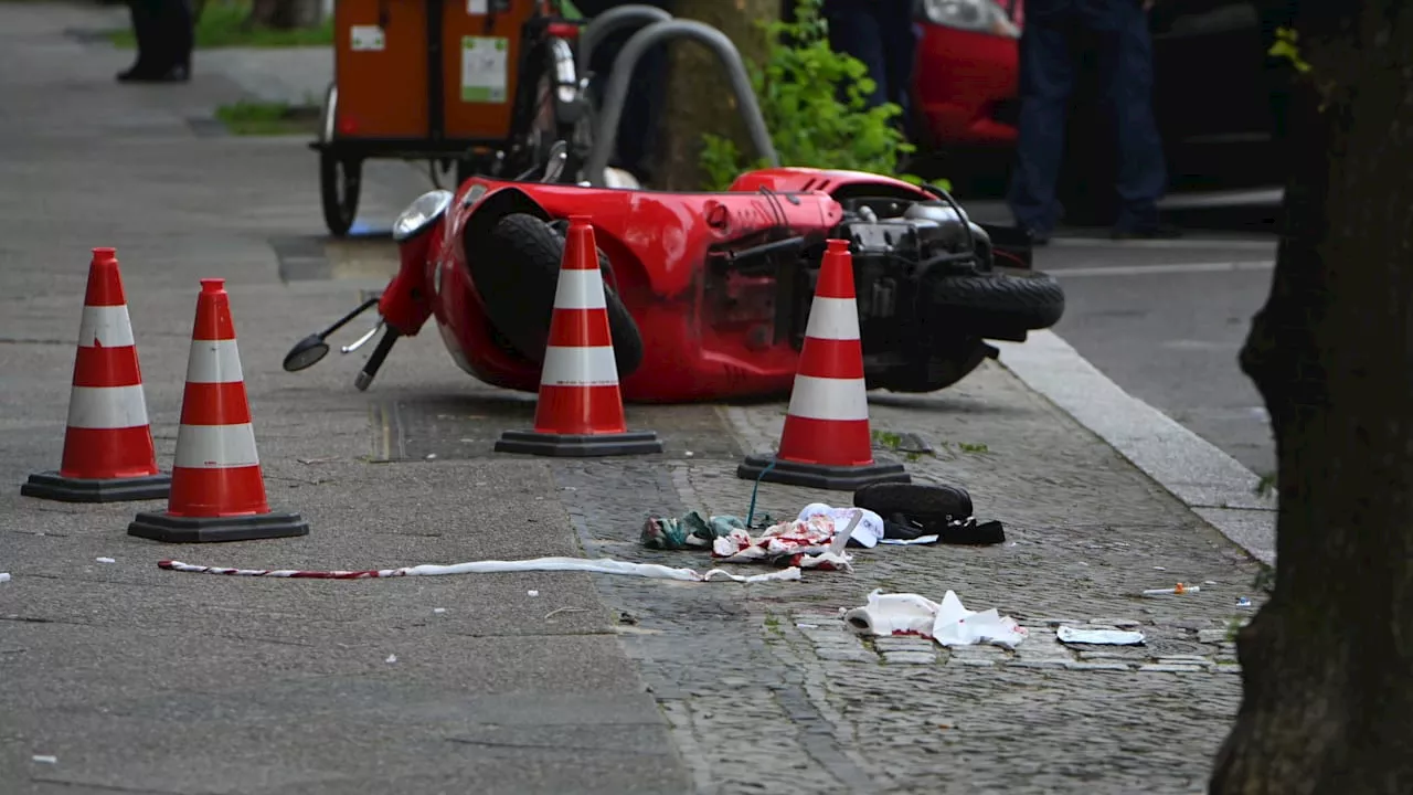 Messer-Attacke vor Berliner Bar: Mann in Lebensgefahr