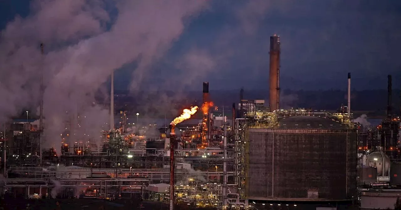 Closure of Grangemouth Oil Refinery Threatens Scotland's Engineering Apprenticeships