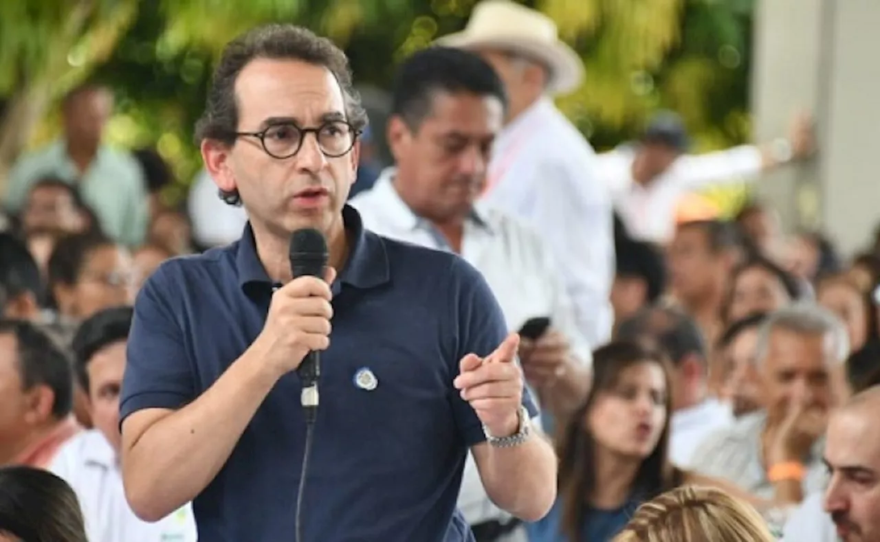 "Muchos hogares no tienen para comprar alimentos": Andrés Valencia