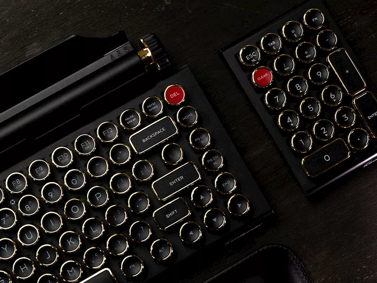 Qwerkywriter: The Keyboard For All You Budding Hemingways